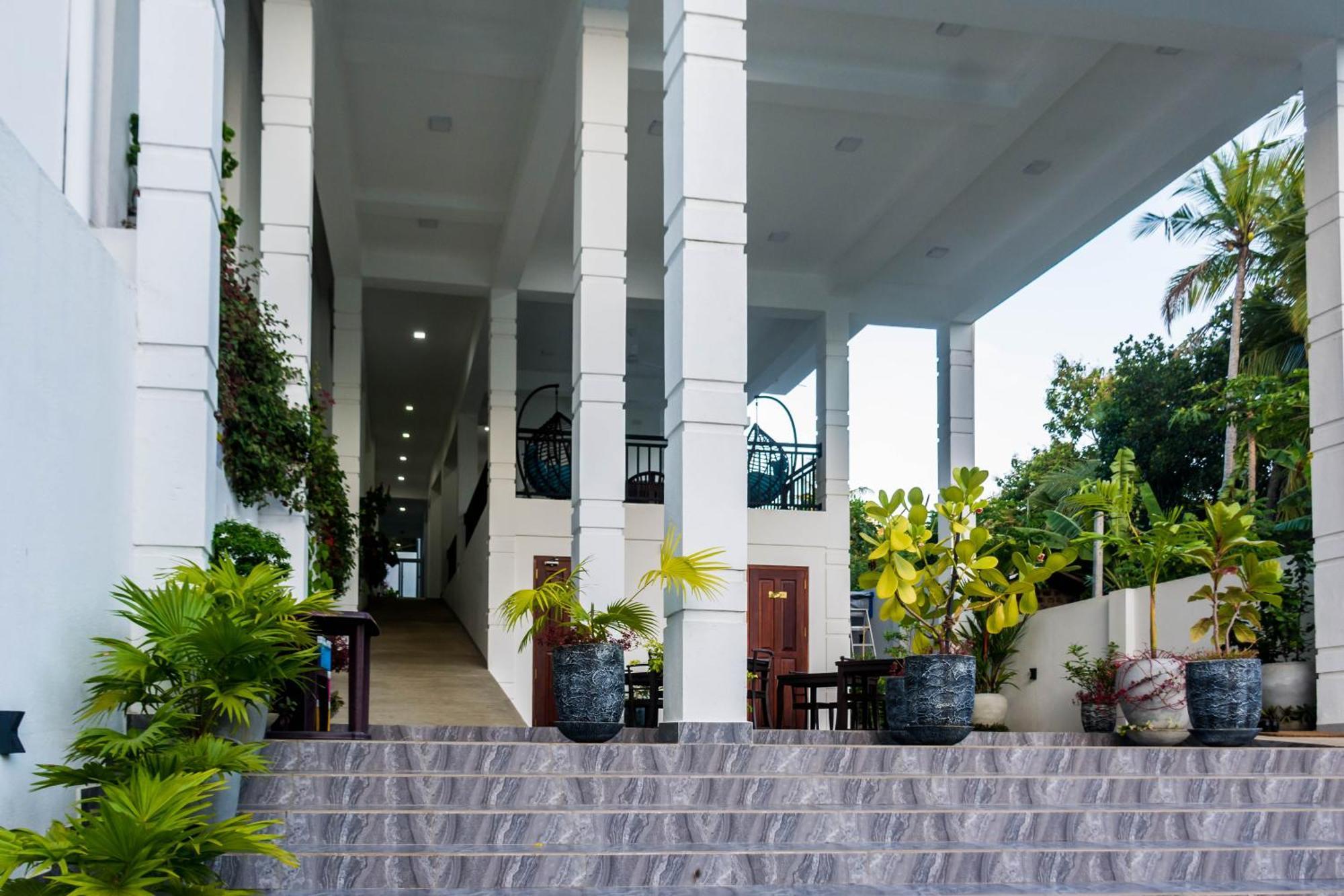 Hotel Zodiak Tangalle Exterior foto