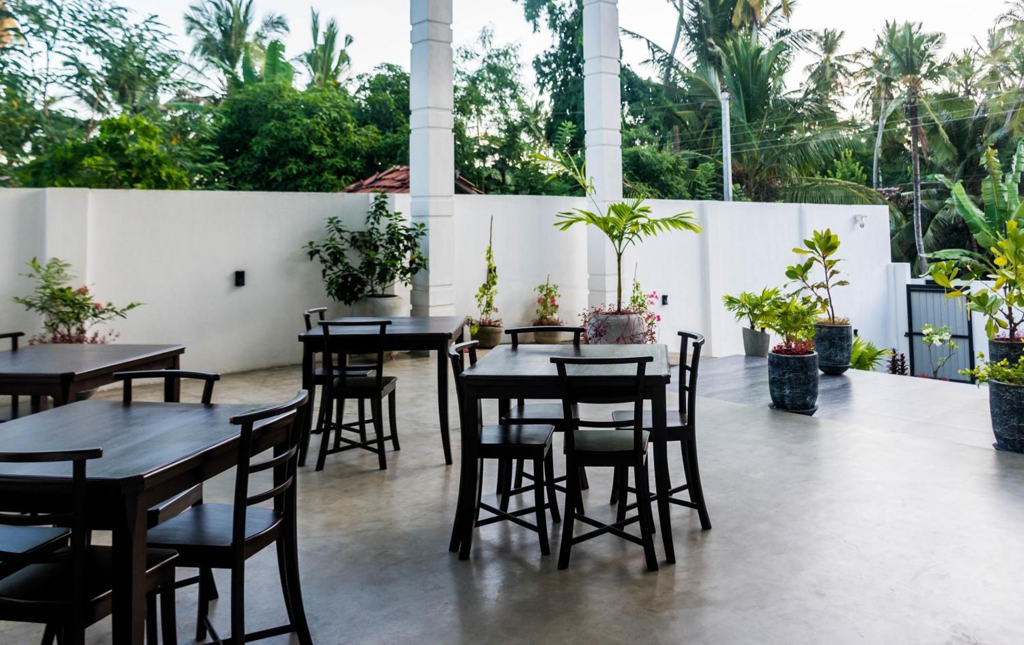 Hotel Zodiak Tangalle Exterior foto
